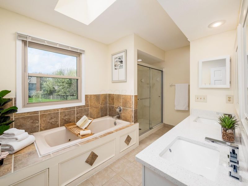 327 Whetstone Drive W, Powell, OH 43065 Photo 22