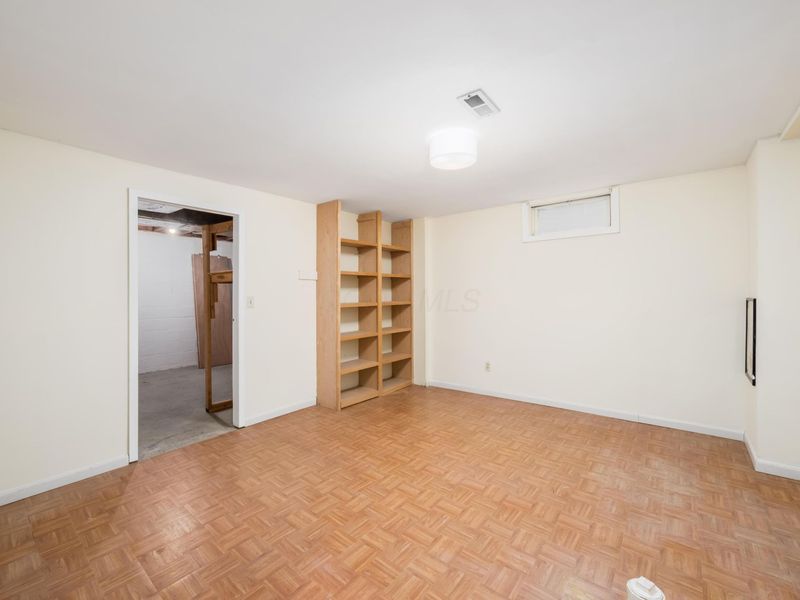 327 Whetstone Drive W, Powell, OH 43065 Photo 28