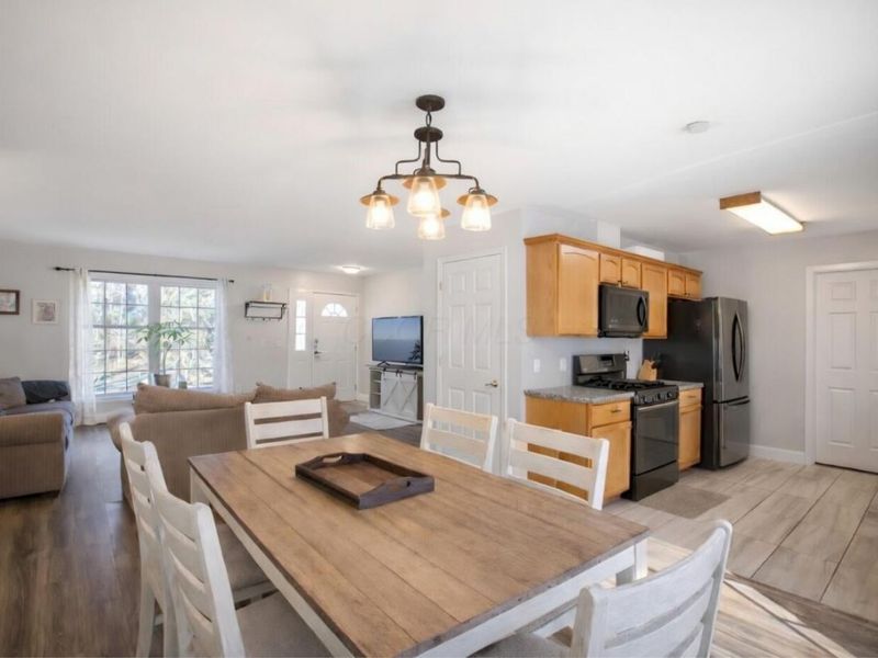 639 Daffodil Drive, Howard, OH 43028 Photo 12