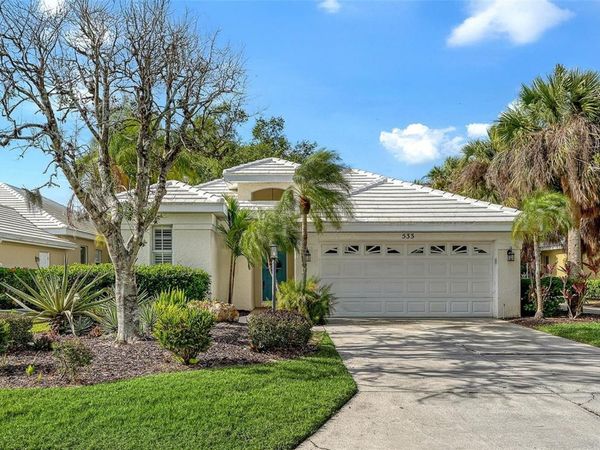 533 FALLBROOK DRIVE , VENICE, FL 34292