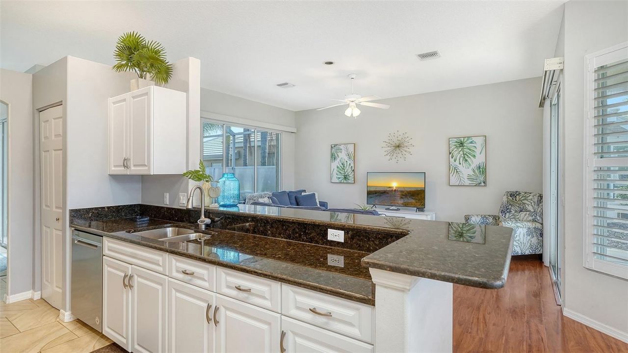 533 Fallbrook Drive, Venice, FL 34292 Photo