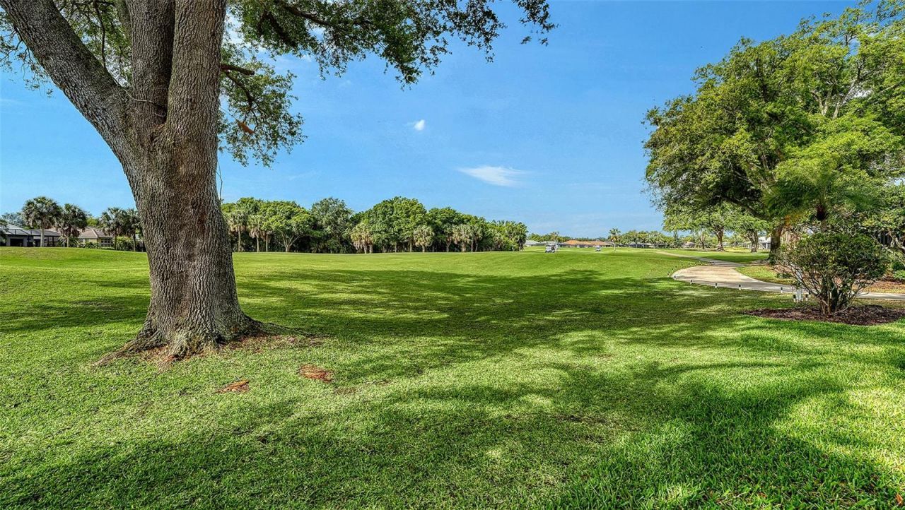 533 Fallbrook Drive, Venice, FL 34292 Photo