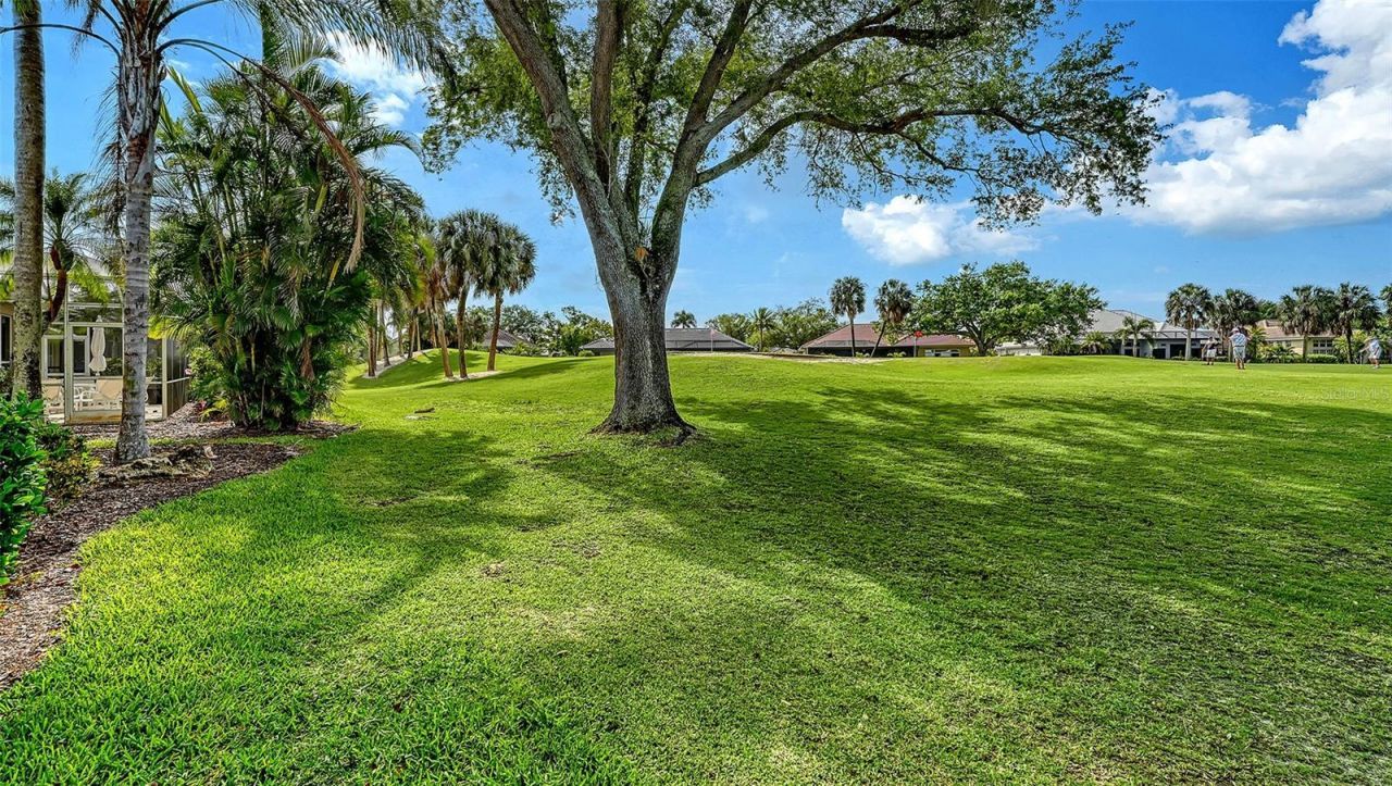 533 Fallbrook Drive, Venice, FL 34292 Photo