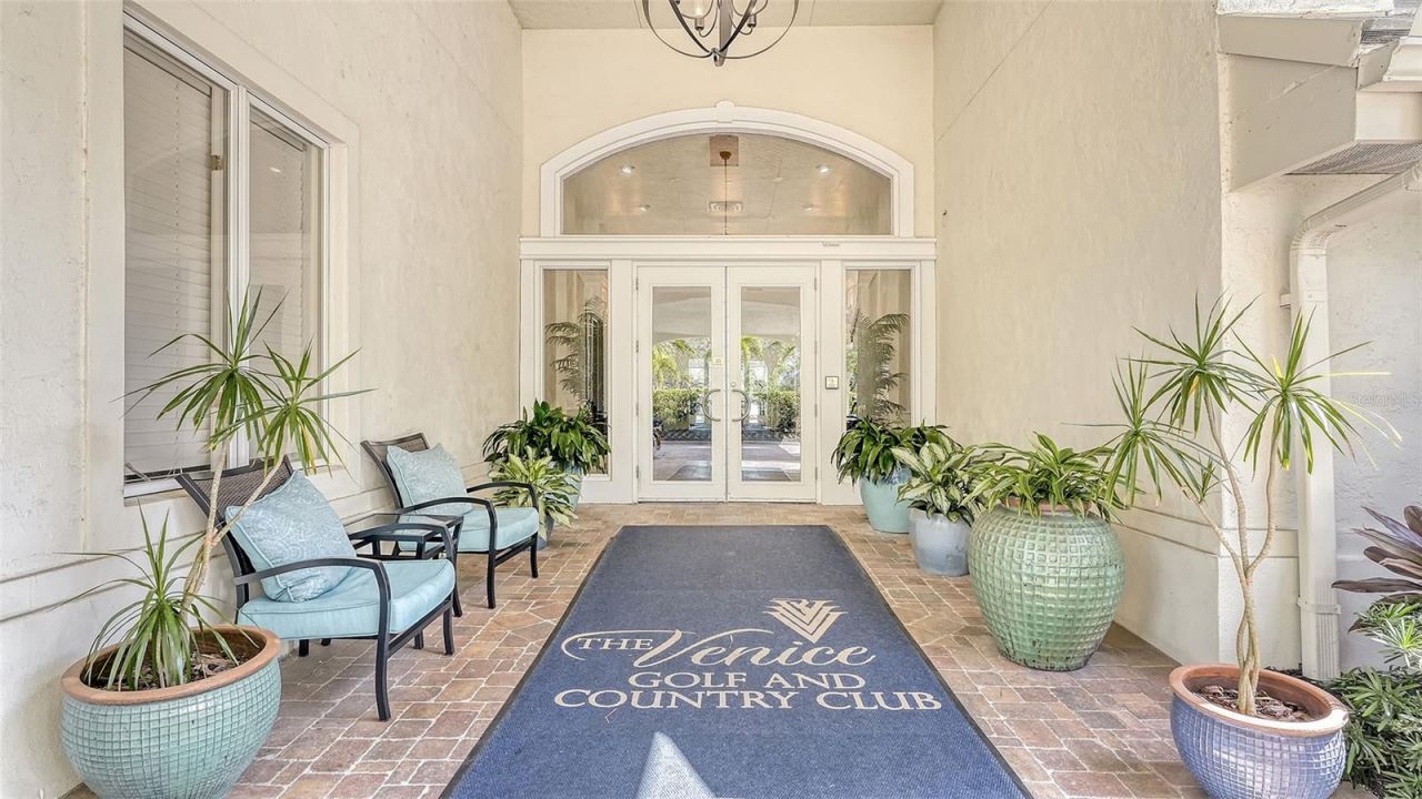533 Fallbrook Drive, Venice, FL 34292 Photo