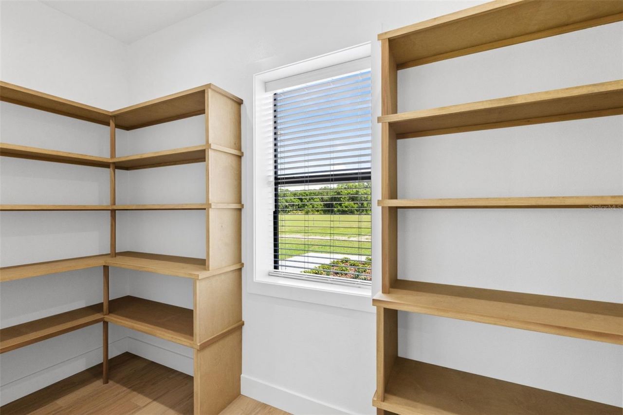 1290 Whitman Lane , Kenansville, FL 34739 Photo