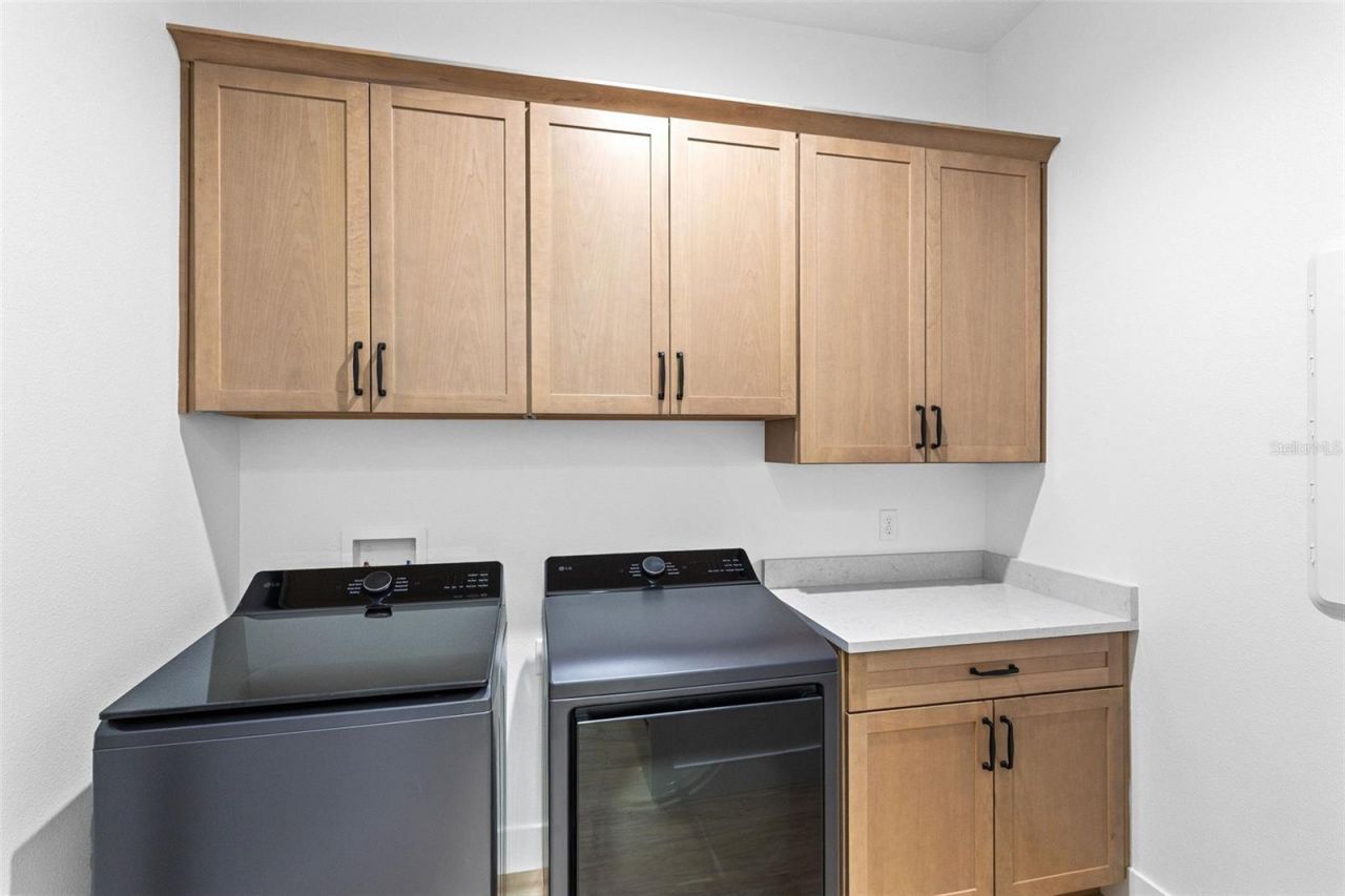 1290 Whitman Lane , Kenansville, FL 34739 Photo