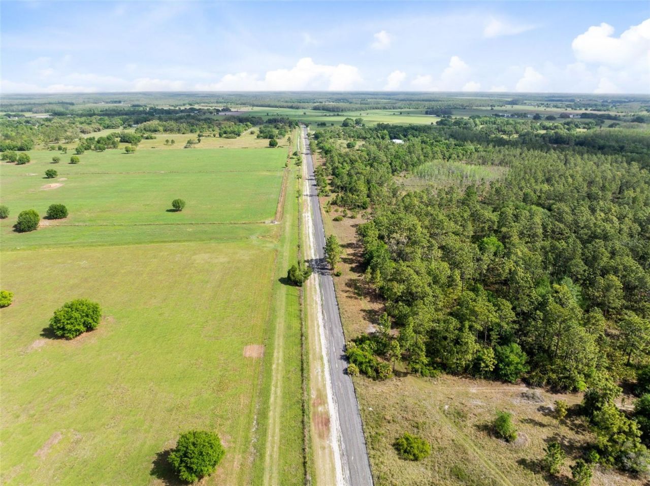 1290 Whitman Lane , Kenansville, FL 34739 Photo