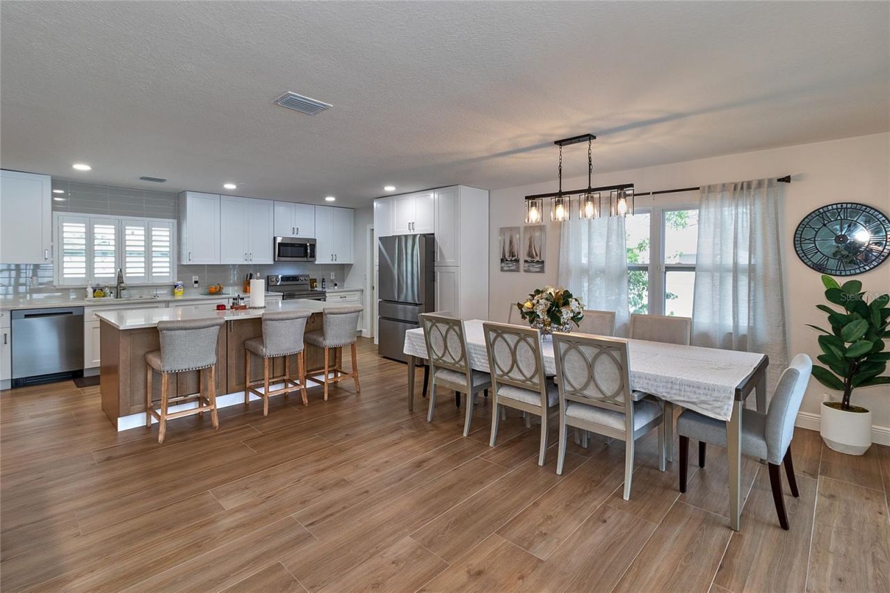 4331 Harbor Hills Drive , Largo, FL 33770 Photo