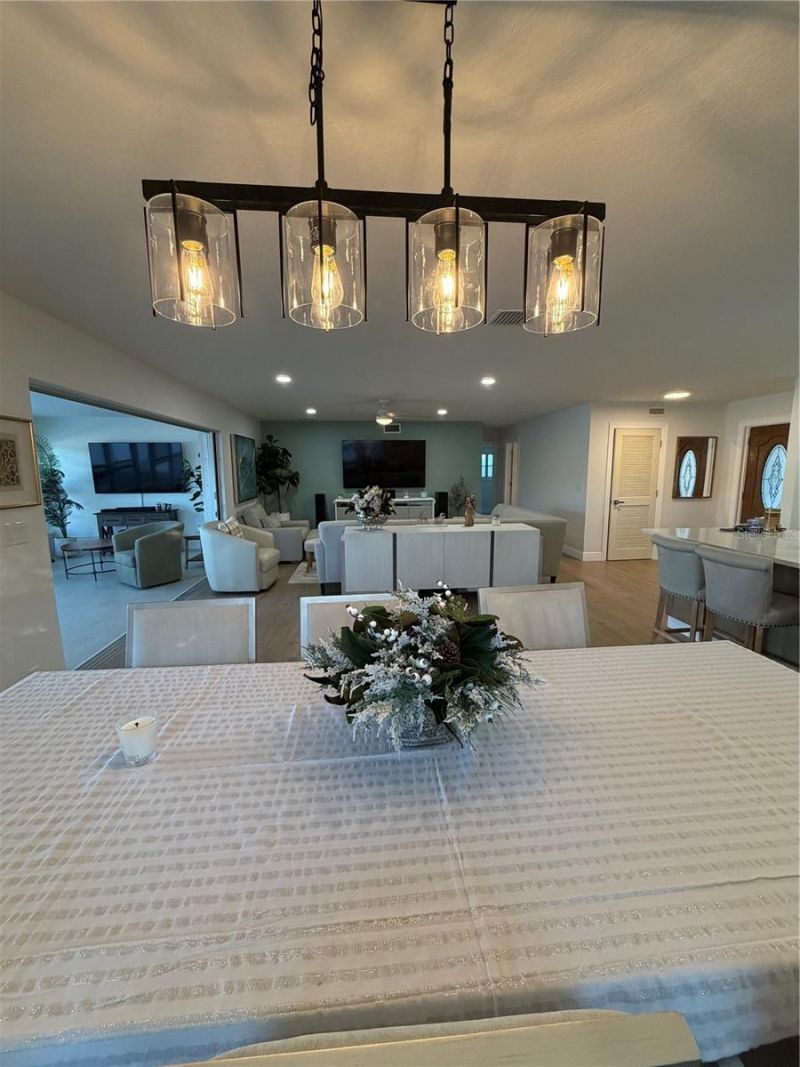 4331 Harbor Hills Drive , Largo, FL 33770 Photo