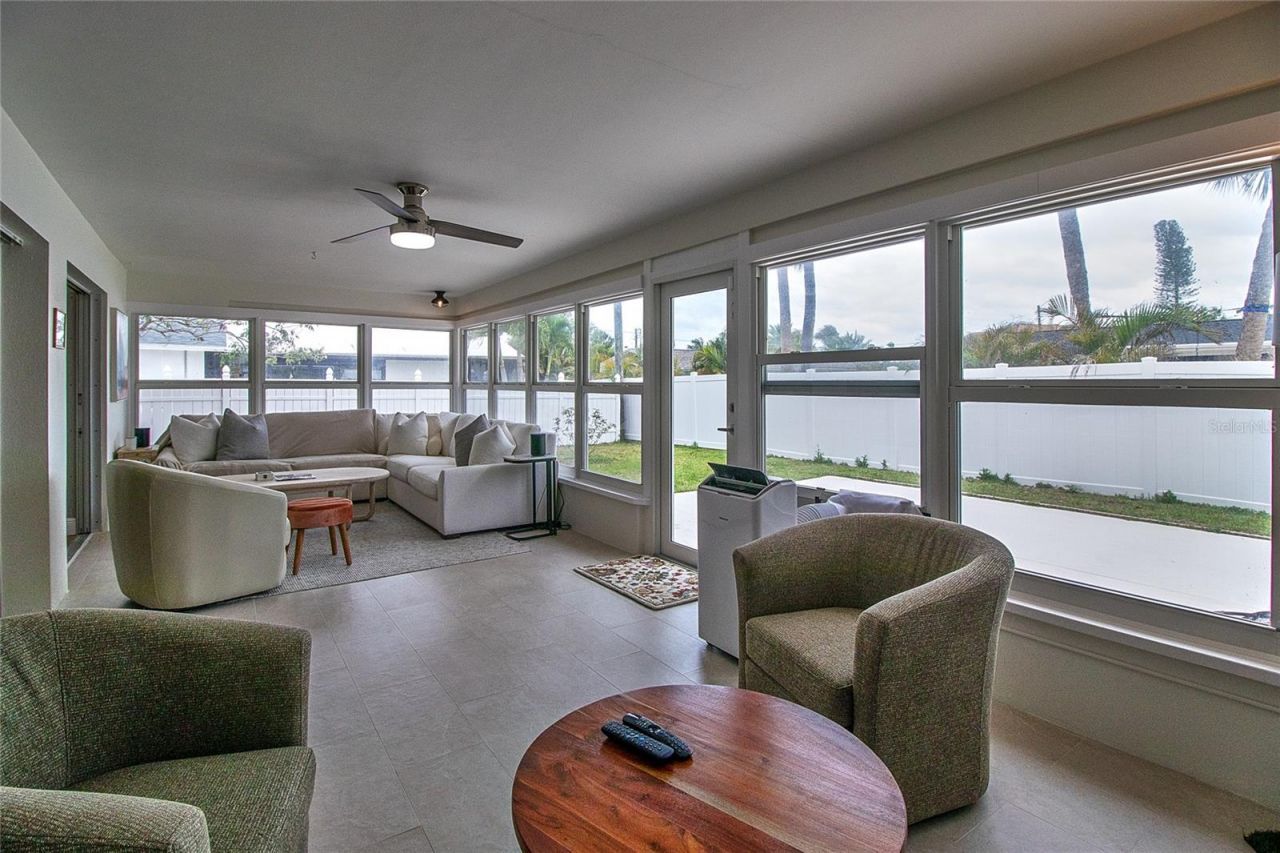 4331 Harbor Hills Drive , Largo, FL 33770 Photo