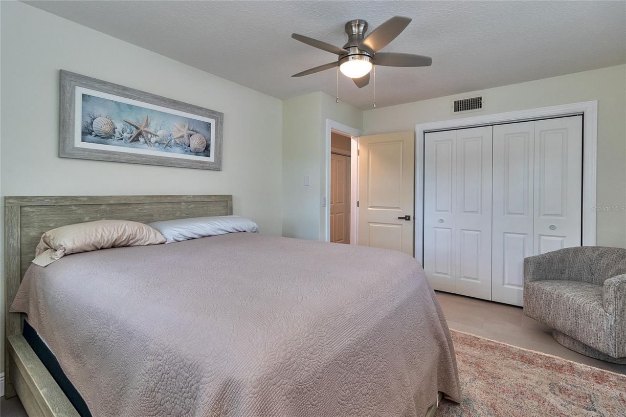 4331 Harbor Hills Drive , Largo, FL 33770 Photo