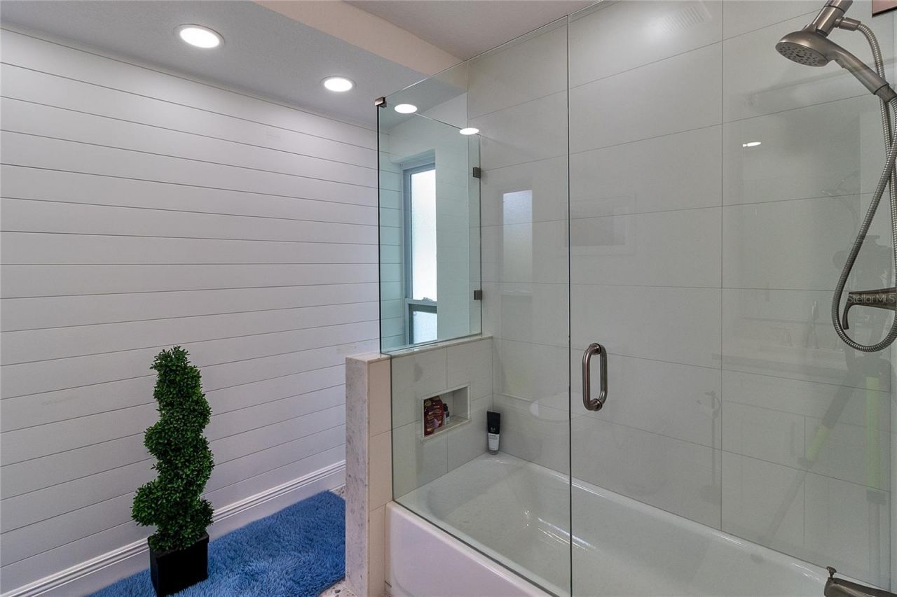 4331 Harbor Hills Drive , Largo, FL 33770 Photo