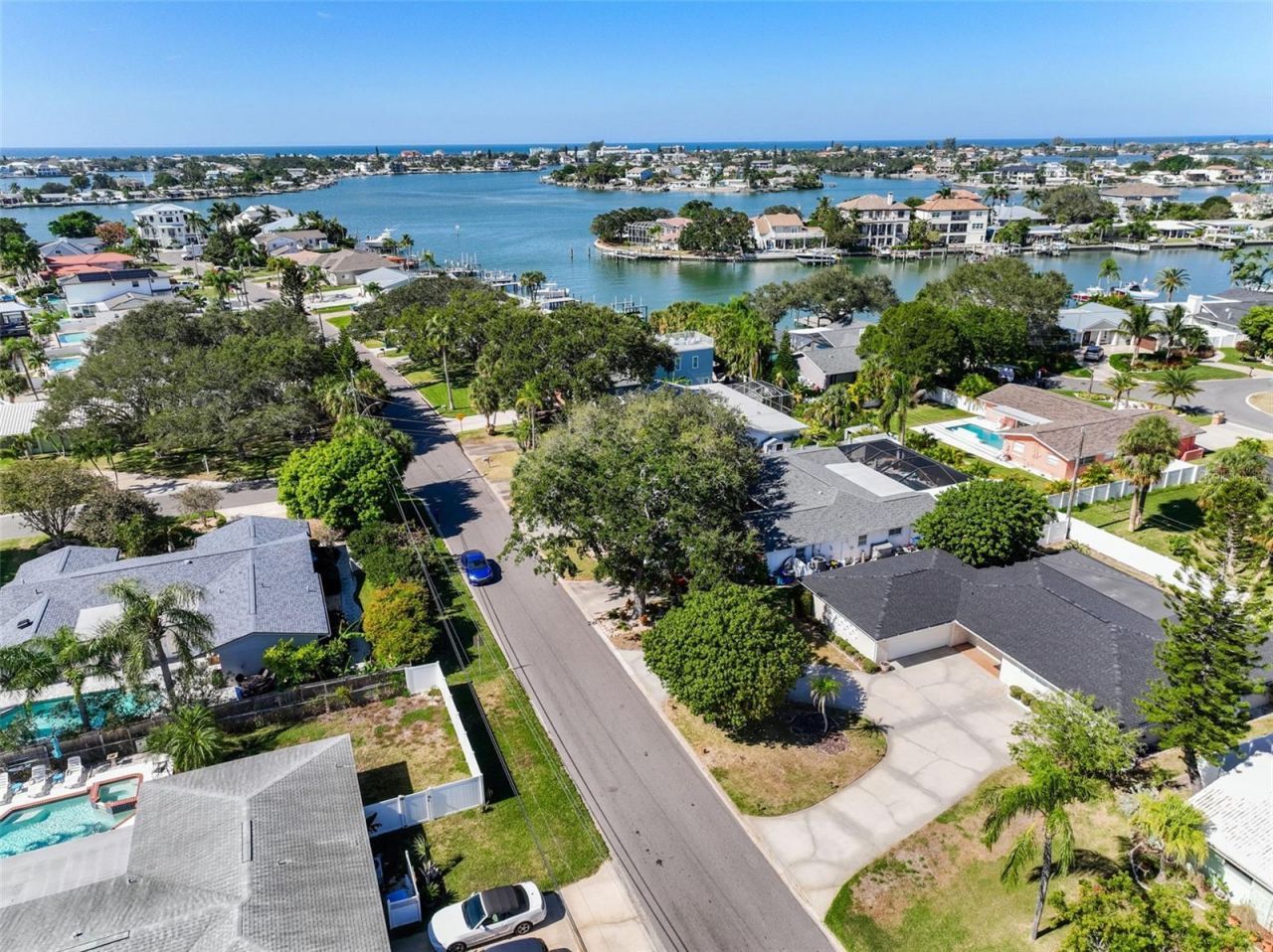 4331 Harbor Hills Drive , Largo, FL 33770 Photo