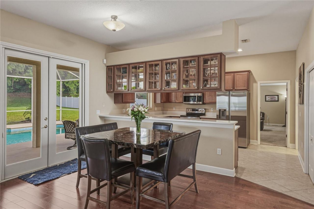 5104 Whispering Leaf Trail, Valrico, FL 33596 Photo