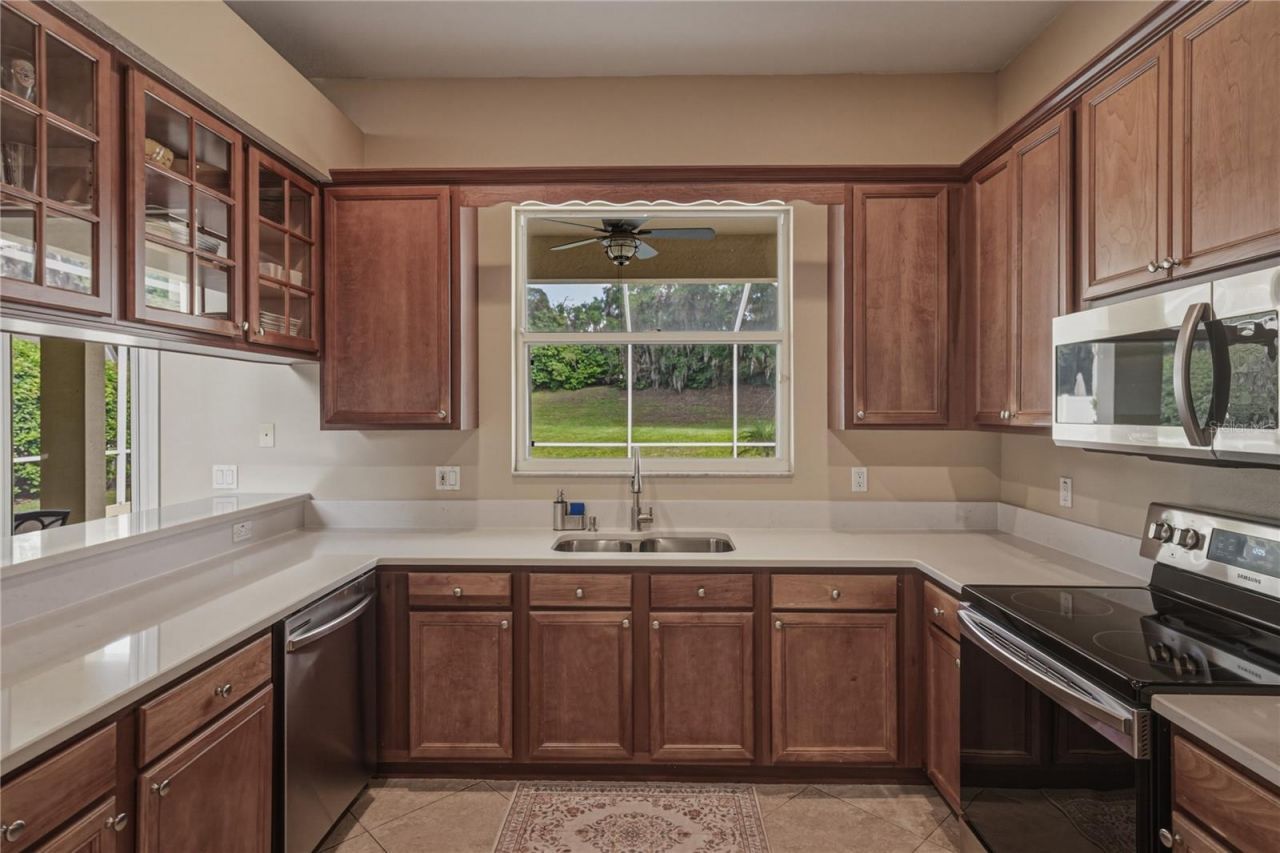 5104 Whispering Leaf Trail, Valrico, FL 33596 Photo