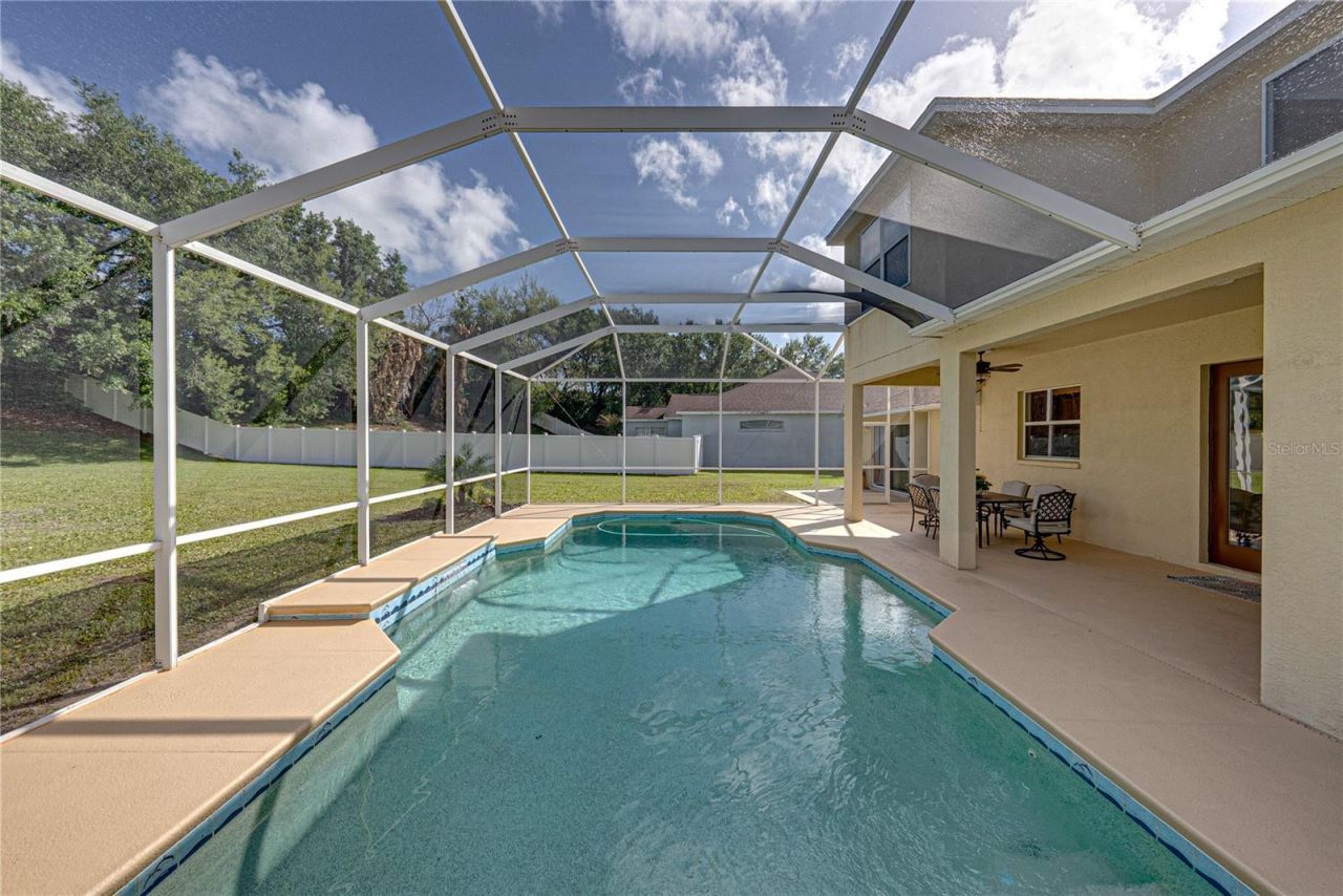5104 Whispering Leaf Trail, Valrico, FL 33596 Photo