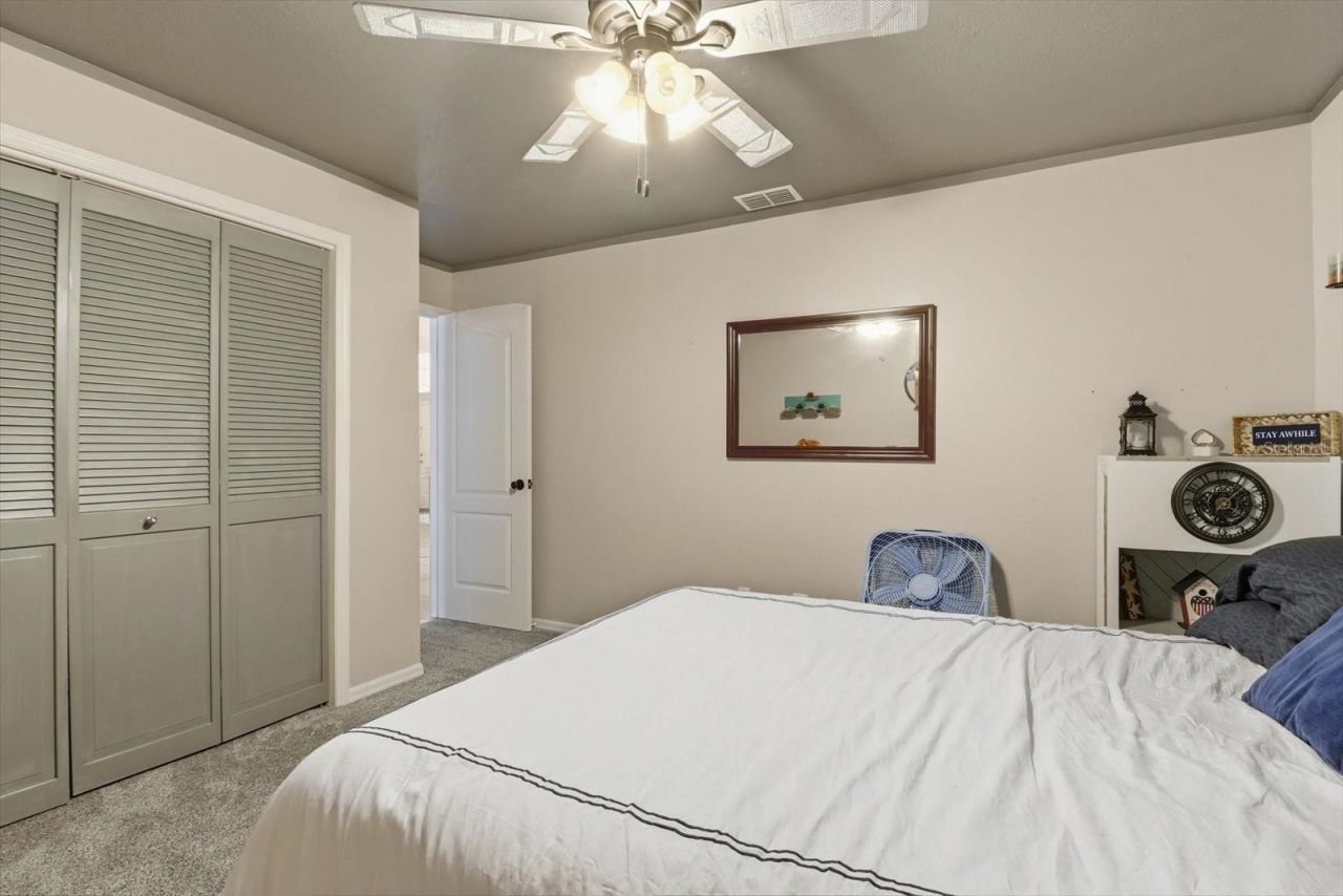 30 Pine Street , Homosassa, FL 34446 Photo