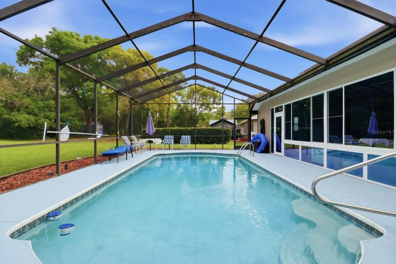 30 Pine Street , Homosassa, FL 34446 Photo