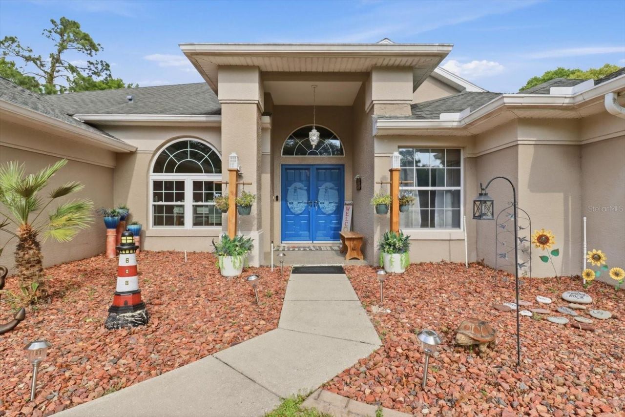 30 Pine Street , Homosassa, FL 34446 Photo