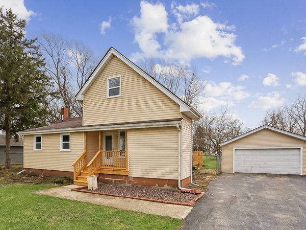 1161 W Frank Street, Beecher, IL 60401