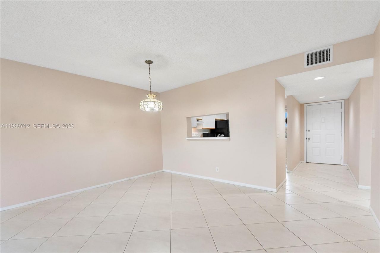 12750 SW 4th Ct , Unit 407J, Pembroke Pines, FL 33027 Photo