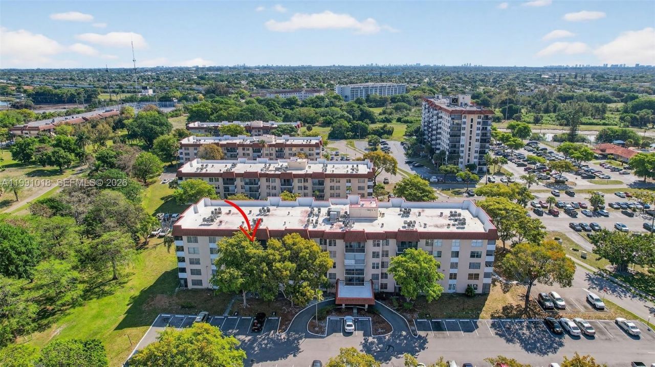 4172 Inverrary Dr, Unit 503, Lauderhill, FL 33319 Photo