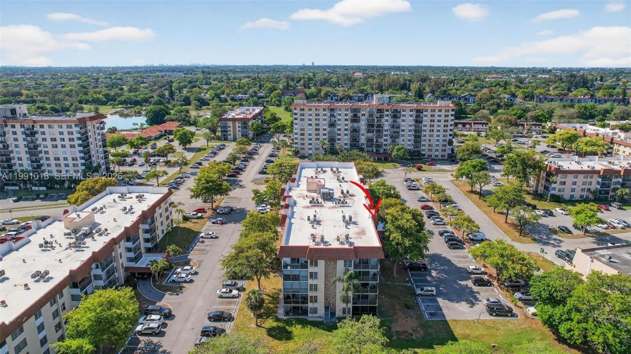 4172 Inverrary Dr, Unit 503, Lauderhill, FL 33319 Photo