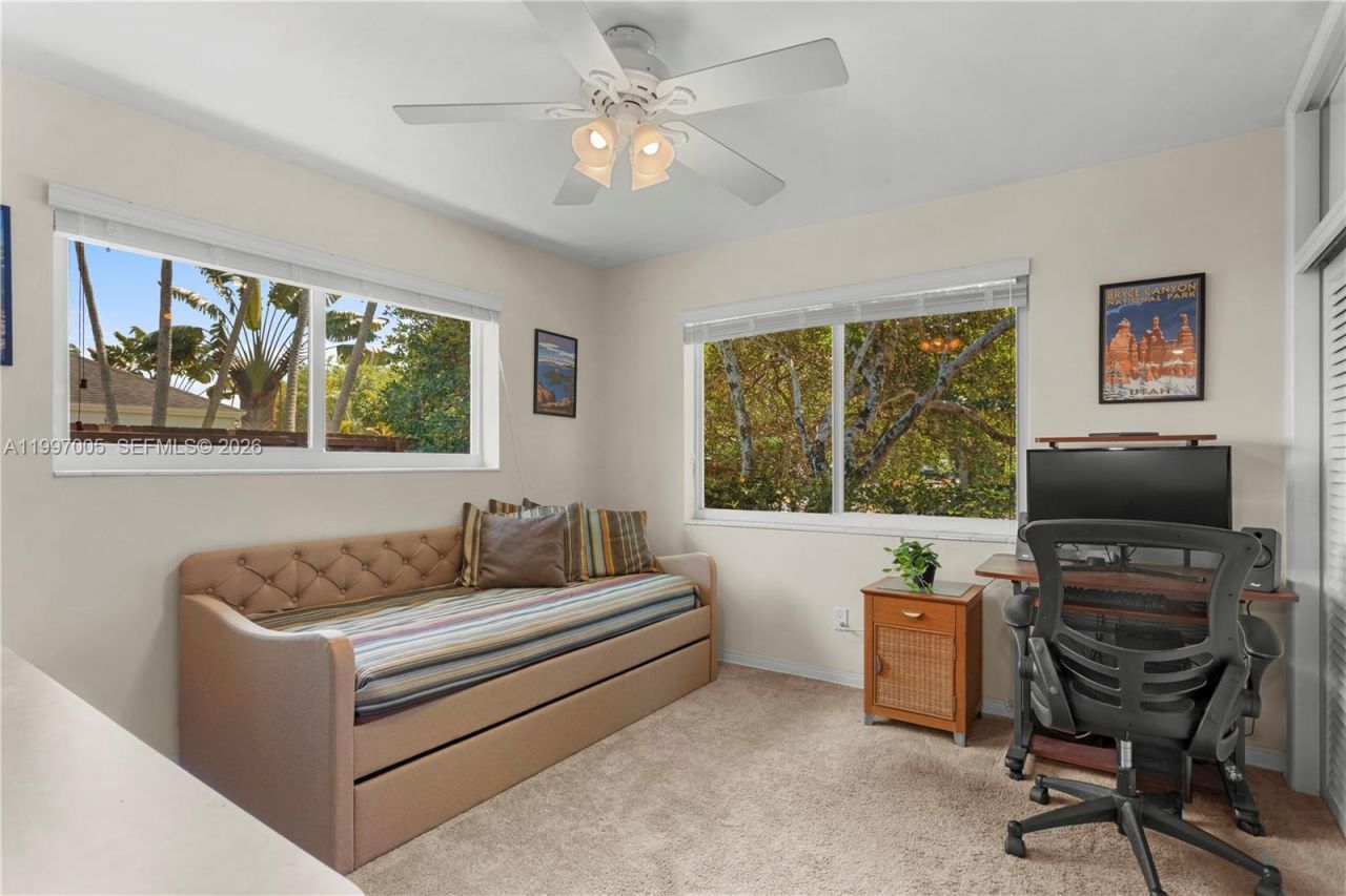 6845 SW 129th Ter, Pinecrest, FL 33156 Photo