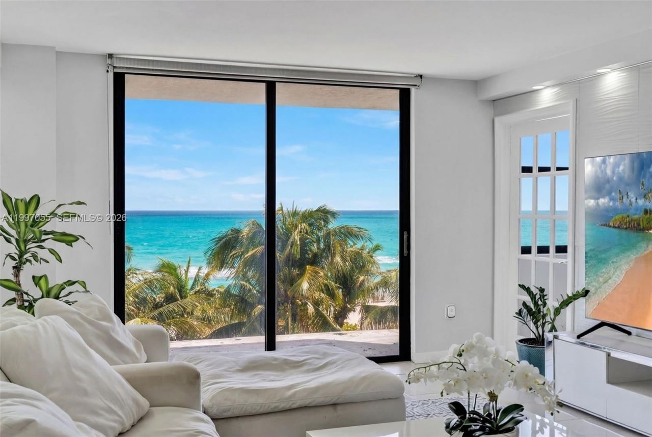 6061 Collins Ave, Unit 5F, Miami Beach, FL 33140 Photo