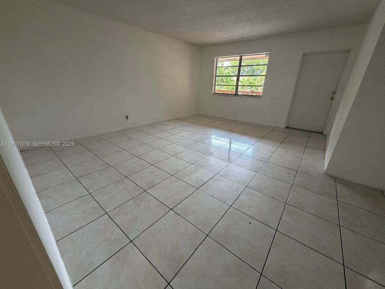 8704 NW 35th St , Unit 208, Coral Springs, FL 33065 Photo
