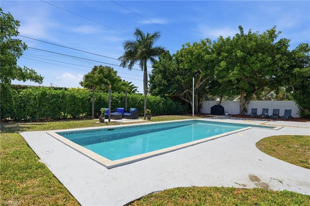 442 El Dorado Pkwy E, Cape Coral, FL 33904 Photo