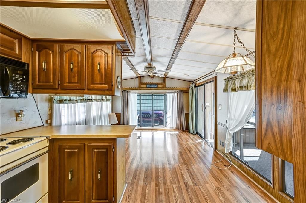 20124 Plum Tree Ln , Estero, FL 33928 Photo