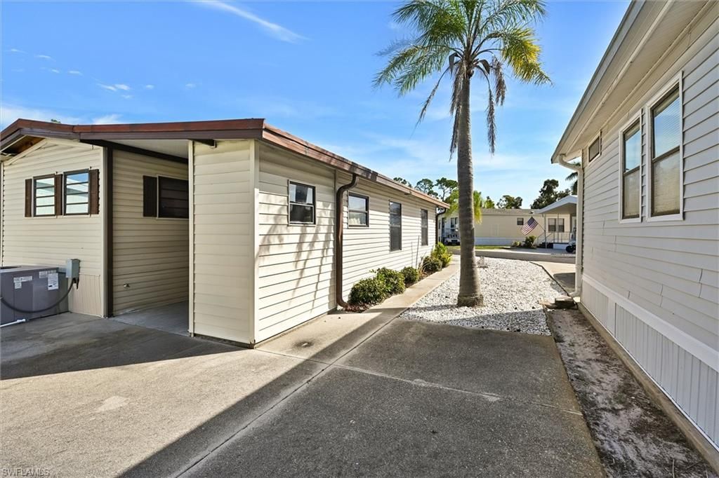 20124 Plum Tree Ln , Estero, FL 33928 Photo