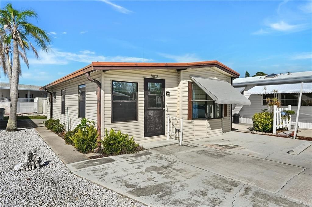 20124 Plum Tree Ln , Estero, FL 33928 Photo