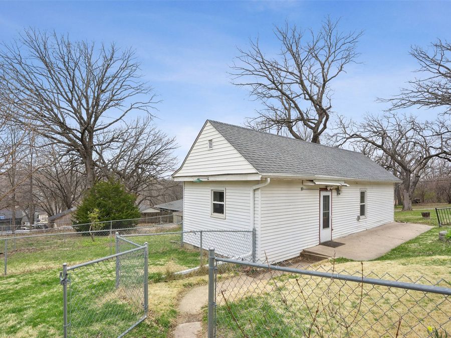 Property Image 16