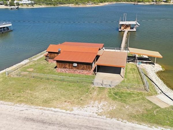 4513 Chapel Road, Possum Kingdom Lake, TX 76450