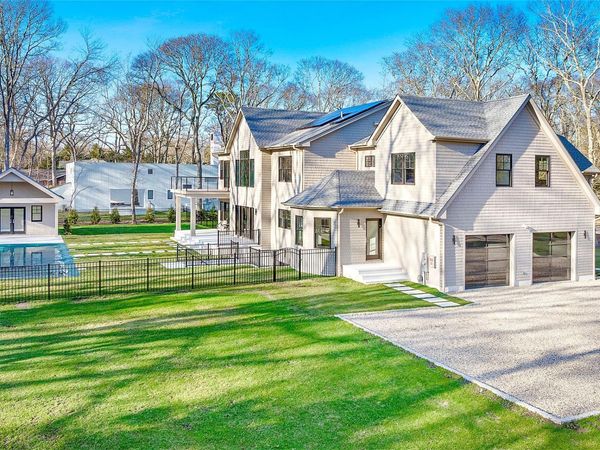 69 Jagger Lane, Westhampton, NY 11977
