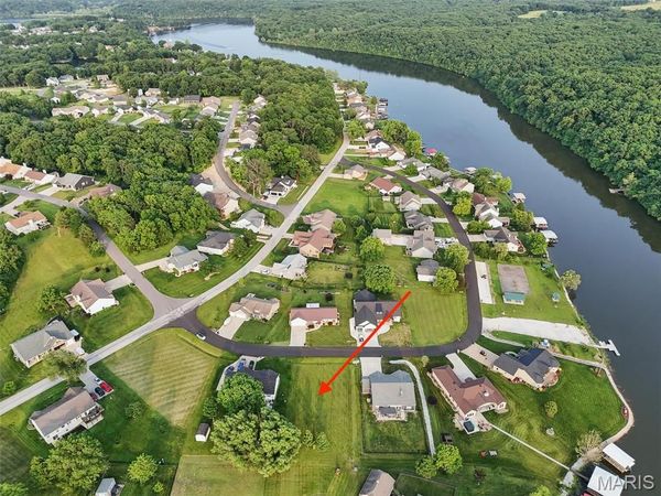 10868 Magnolia Dr , Foristell, MO 63348