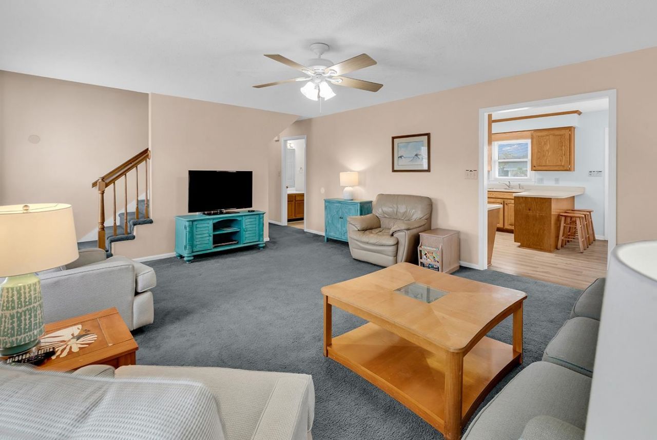 122 Seabreeze Dr. Photo 12