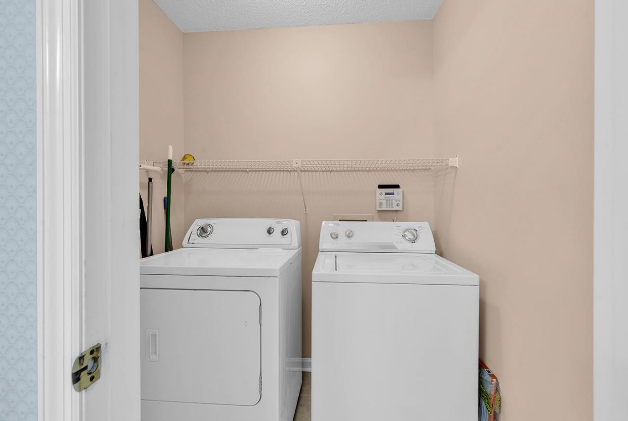 122 Seabreeze Dr.  Photo 15