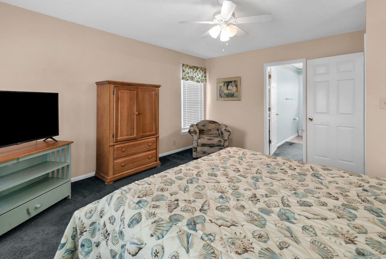 122 Seabreeze Dr.  Photo 17