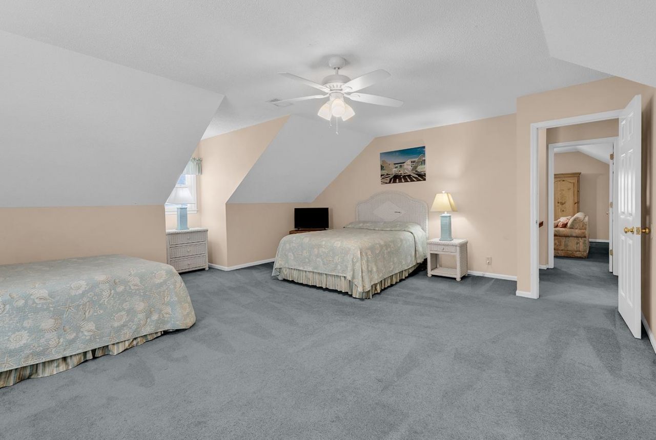 122 Seabreeze Dr.  Photo 23