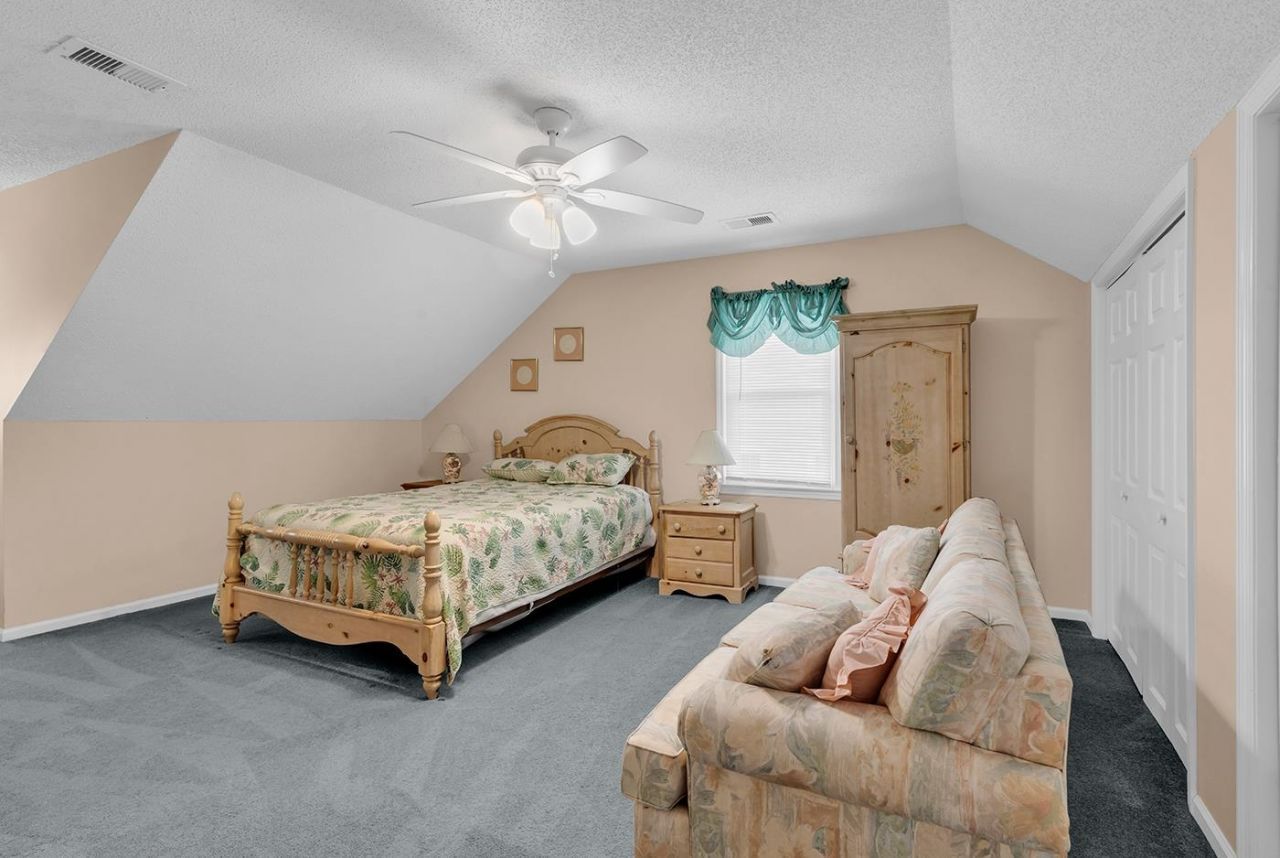 122 Seabreeze Dr.  Photo 25