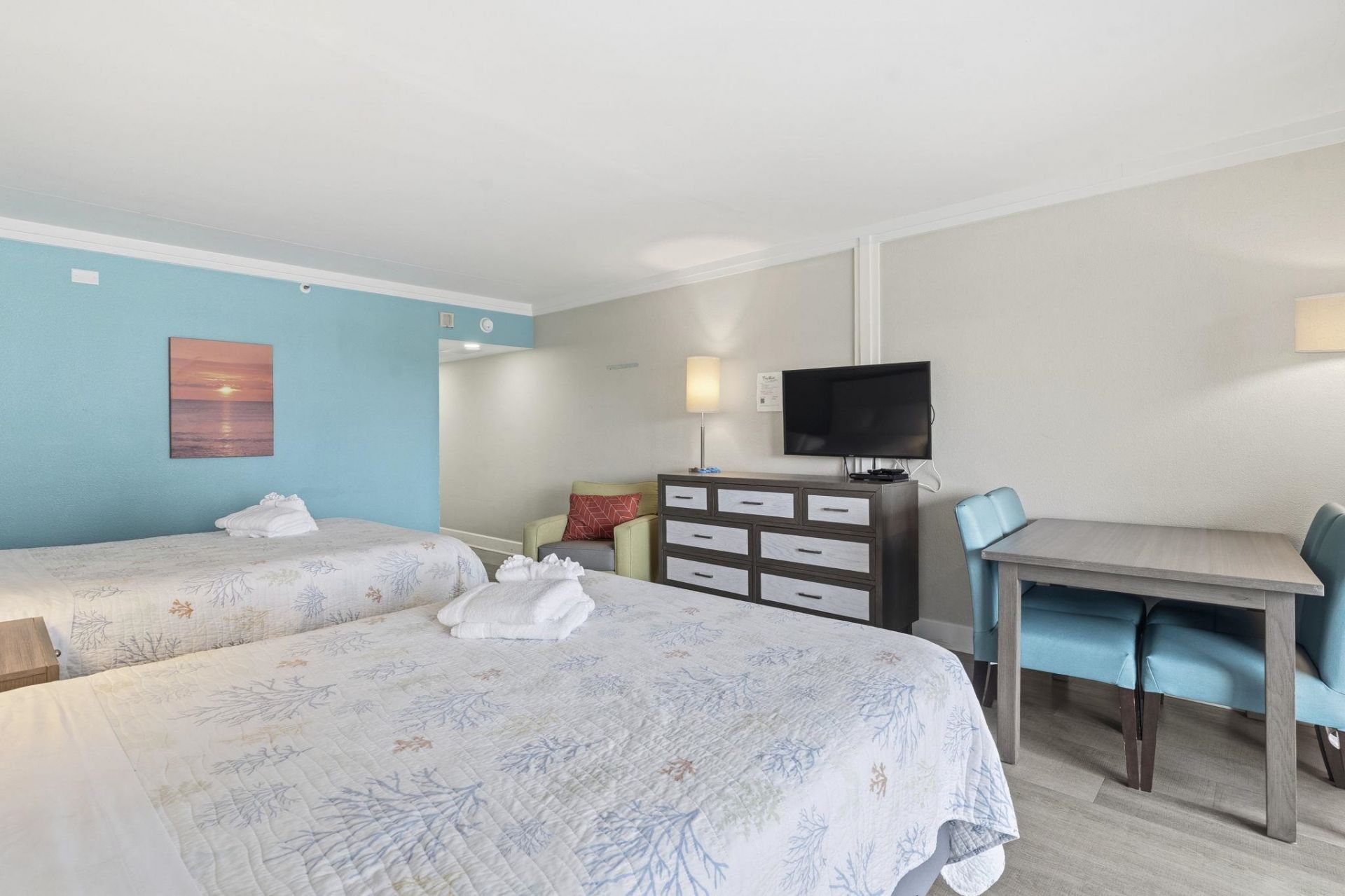 7200 N Ocean Blvd.  Photo 7