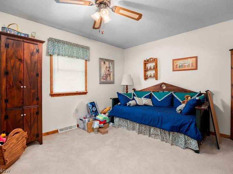 20290 Indian Hollow Road , Wellington, OH 44090 Photo 13