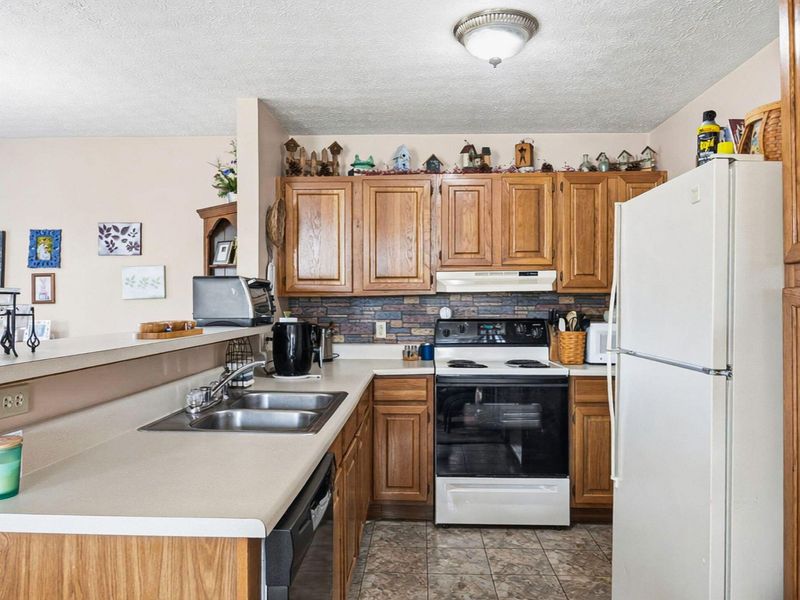 3972 Covington Drive, Springfield, OH 45503 Photo 25