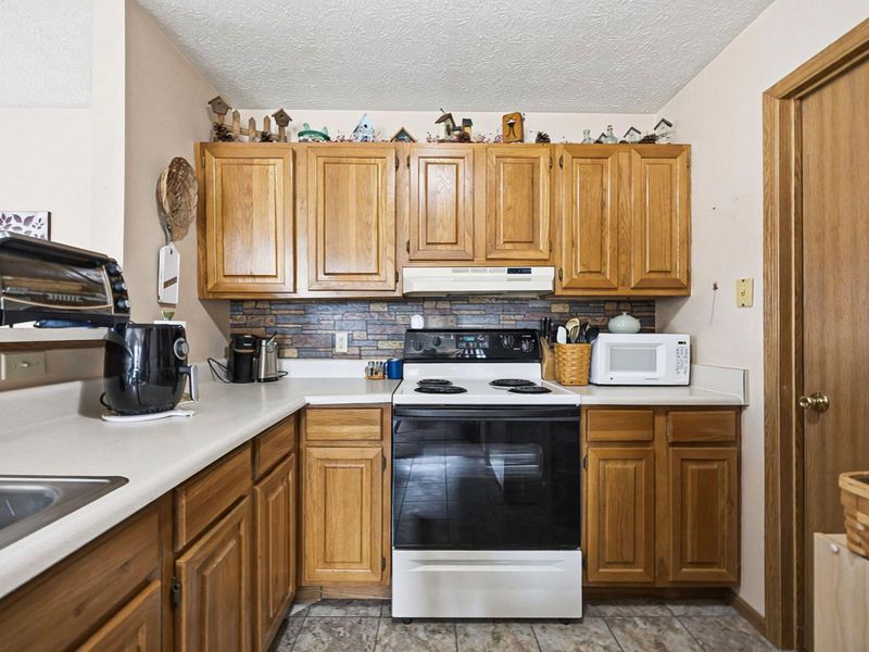 3972 Covington Drive, Springfield, OH 45503 Photo 27