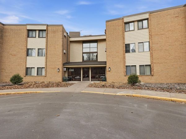 11160 Anderson Lakes Parkway , Unit 115, Eden Prairie, MN 55344