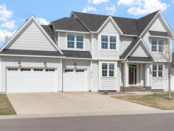 18310 61st Avenue N, Plymouth, MN 55446
