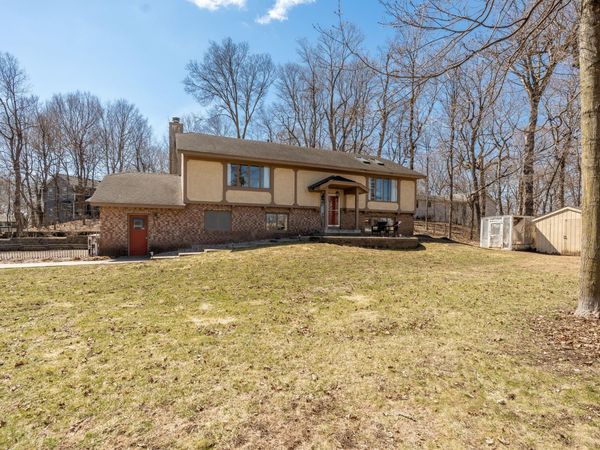 16917 Lake Street Extension, Minnetonka, MN 55345